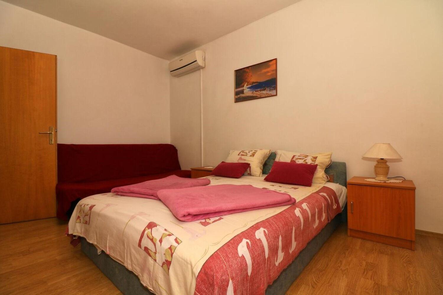 Apartments Slavica - Free Parking Jezera Luaran gambar